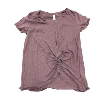 Altar’d state Women's v neck knot t- shirt size small color mauve